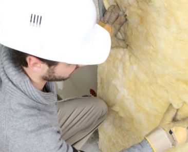 Why You Shouldn’t Install Insulation on Your Own