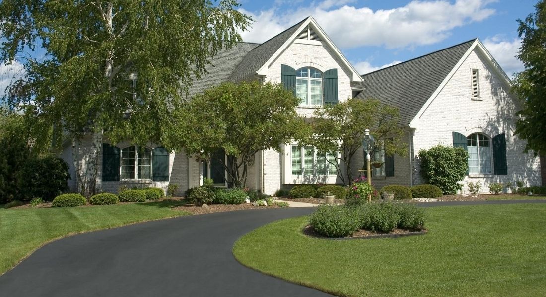 How Driveway Sealcoating Increases Property Value