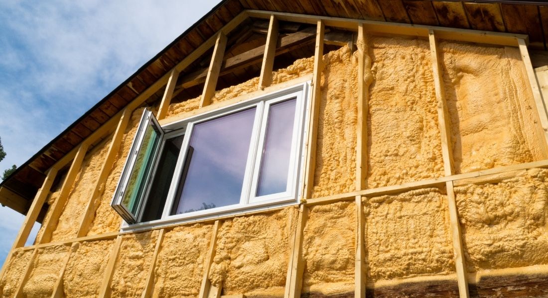 Spray Foam Insulation vs. Fiberglass Cost Comparison